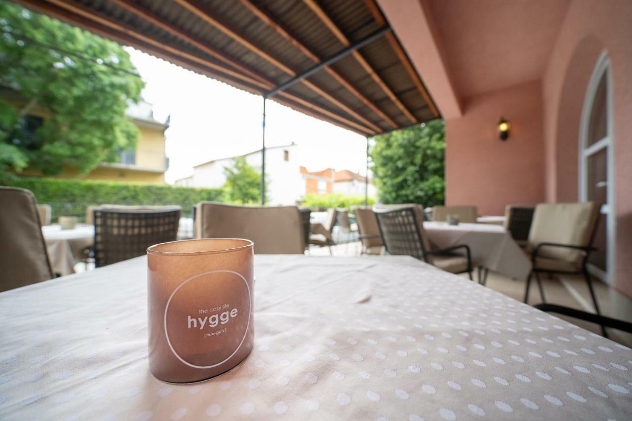 Hotel Hygge Biograd Na Moru Esterno foto